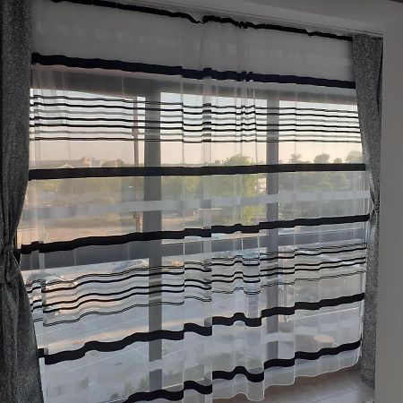 Luxury Beta Lägenhet Mangalia Exteriör bild